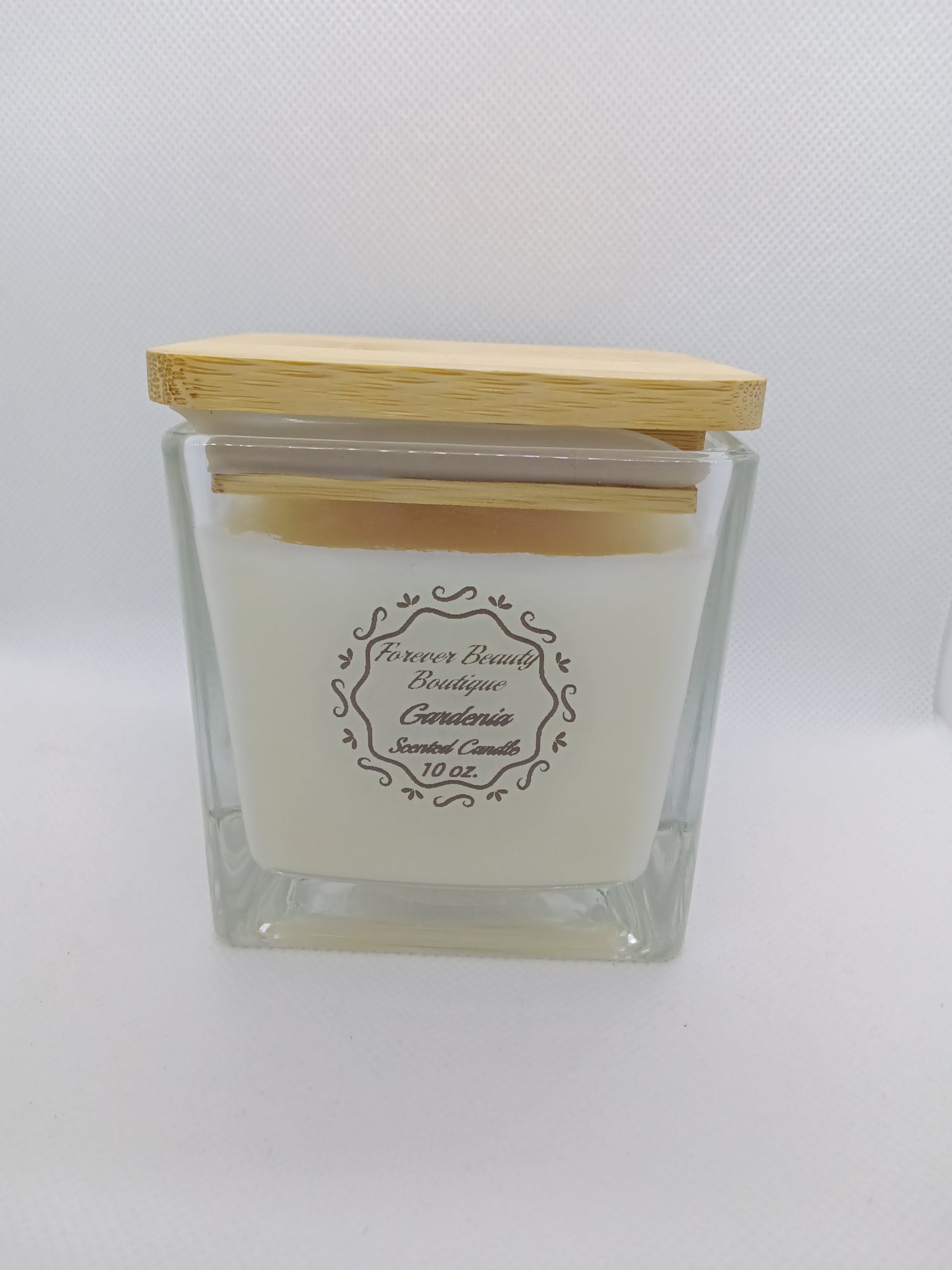 Gardenia scented candle